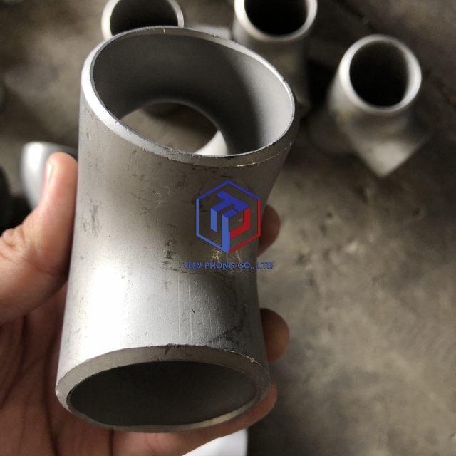 TÊ ĐỀU INOX
