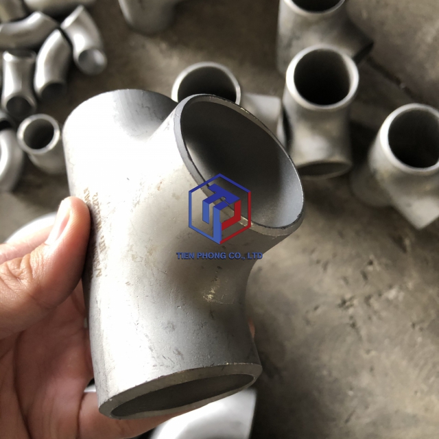 TÊ ĐỀU INOX