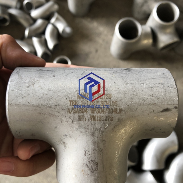 TÊ ĐỀU INOX