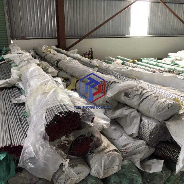 TRÒN ĐẶC INOX 304