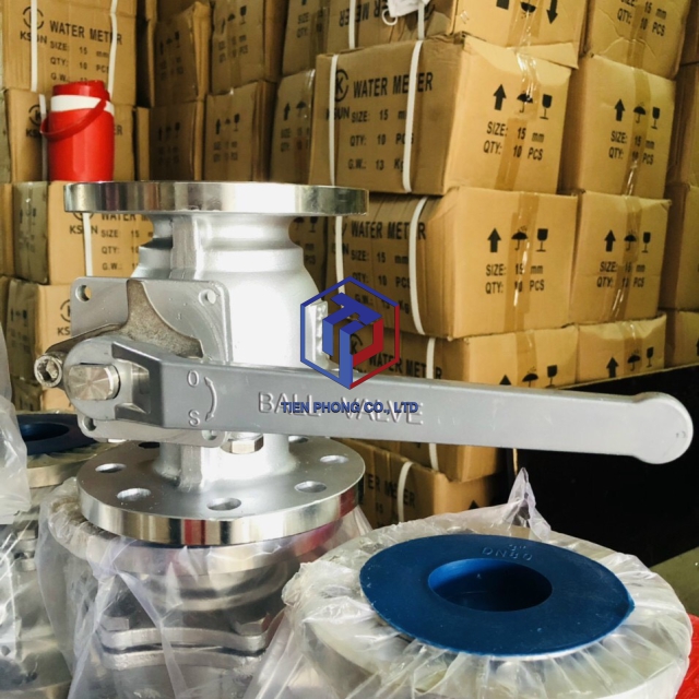 VAN BI TAY GẠT MẶT BÍCH INOX 